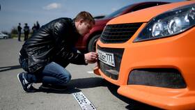 Как снять с учета автомобиль с наложенным запретом в Декатлон